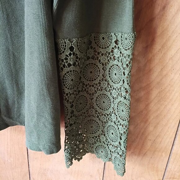 plus size womens green long sleeve lacy pullover top size 4X - Picture 3 of 5